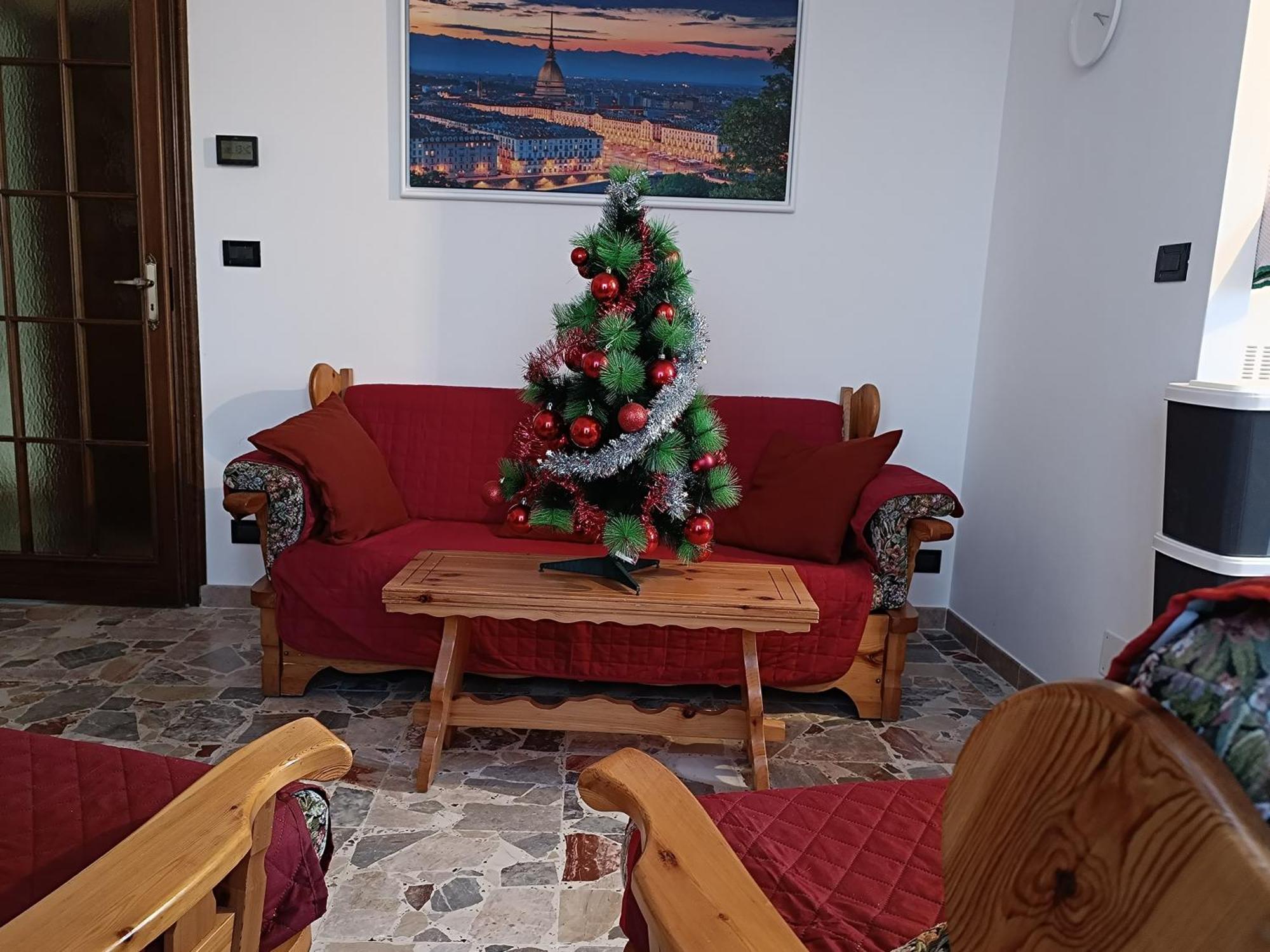 Grazioso Bilocale Merlino, Luminoso Con Vista Santuario, Wifi Giaveno Exterior foto